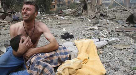 Savaşın vahşi yüzünden kareler