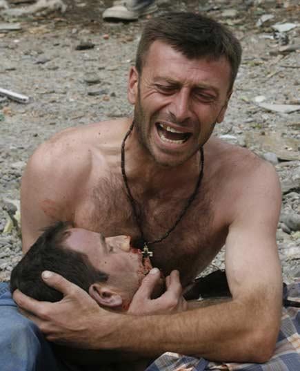 Savaşın vahşi yüzünden kareler