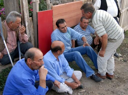 9 eve ATEŞ DÜŞTÜ - Resim 27