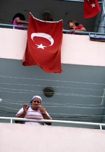 9 eve ATEŞ DÜŞTÜ - Resim 40