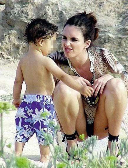Paz Vega'nın ipkinisi - Resim 4