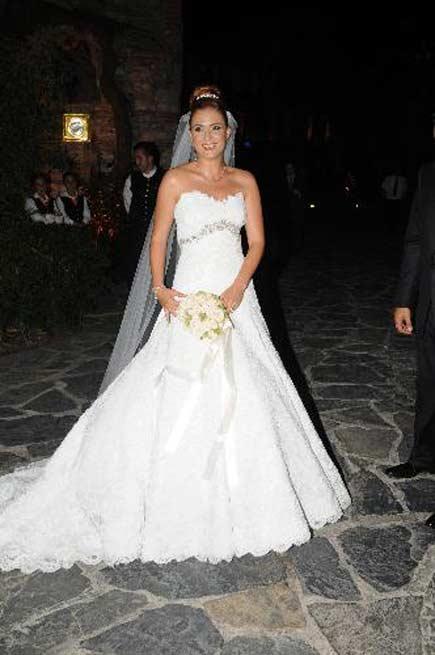 Ceyda Düvenci de evlendi - Resim 6