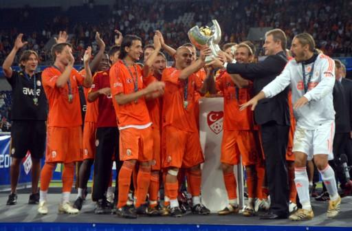 Galatasaray Süper Kupa'yı kaldırdı - Resim 5