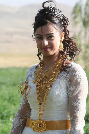 Aşiret düğününde takı çılgınlığı - Resim 9