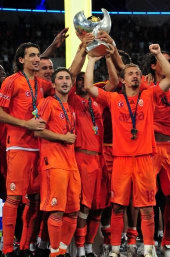 Galatasaray Süper Kupa'yı kaldırdı - Resim 13