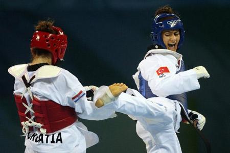 Azize Tanrıkulu finalde