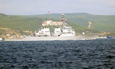 Boğazlardan ABD gemileri  geçti - Resim 10