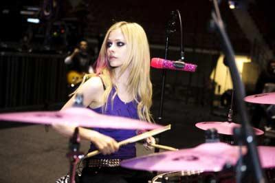 Rock prensesi Avril Lavigne - Resim 20