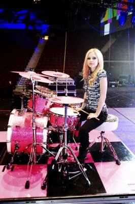Rock prensesi Avril Lavigne - Resim 7