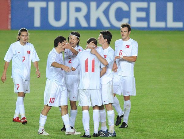 Ümitler Ermenistan'ı 4'ledi - Resim 16