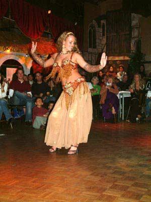 Hollandalı oryantal Türk dansözlere çattı - Resim 15