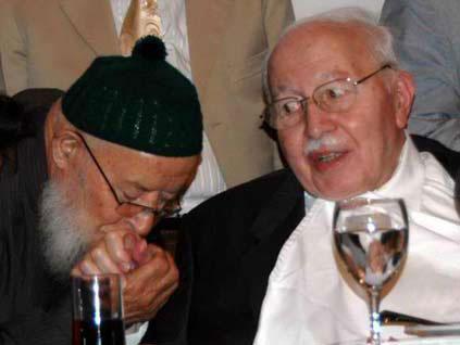 ÖPEYİM HOCAM kuyruğu