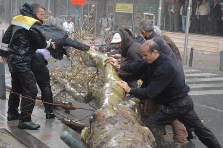 İstanbul fırtınaya teslim - Resim 4