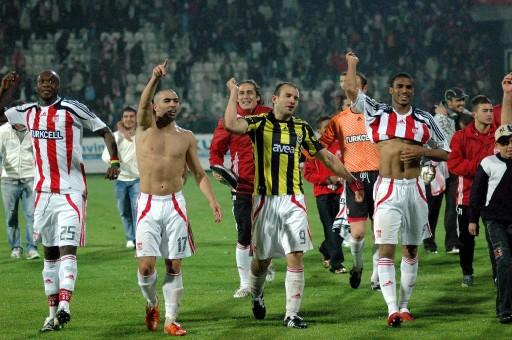Sivasspor - Fenerbahçe maçı - Resim 1