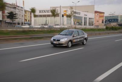 Renault Symbol ile bir depo 1700 km  - Resim 2