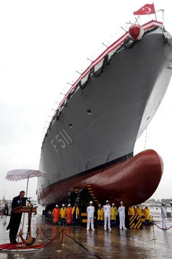 İlk MİLLİ SAVAŞ GEMİSİ denize indirildi