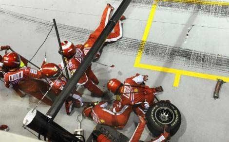 Formula 1'de inanılmaz hata - Resim 1