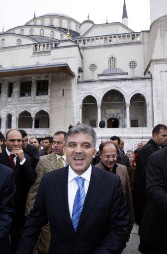 Liderler halkla iç içe