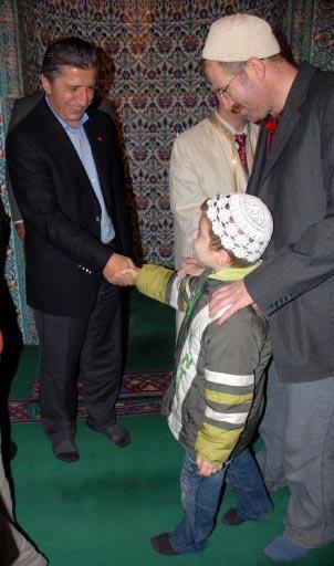 Liderler halkla iç içe