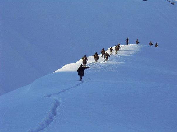 Askerin objektifinden Aktütün