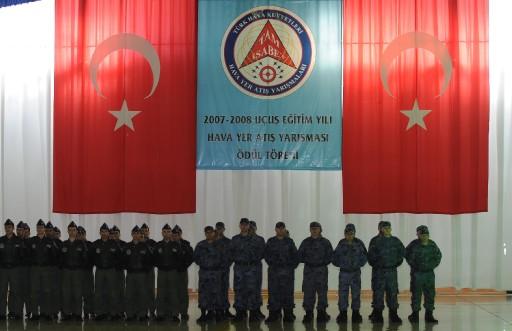 Babaoğlu törende ortaya çıktı - Resim 4