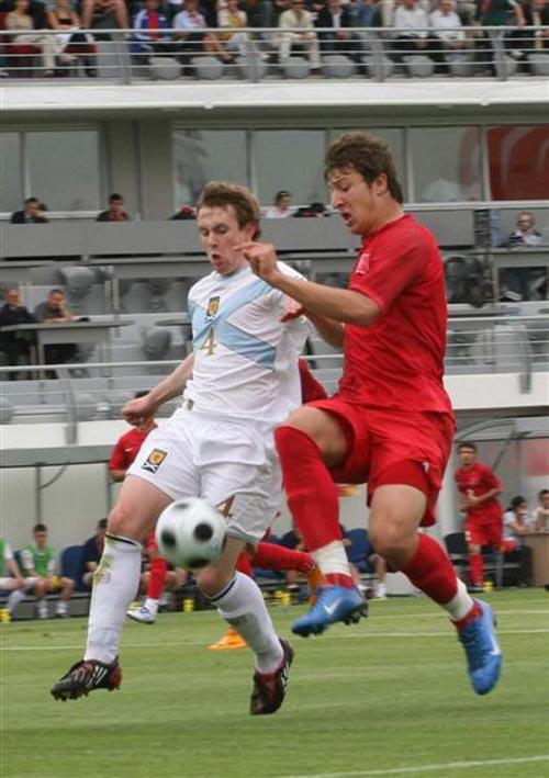 Milliler etek giydirdi FOTO GALERİ