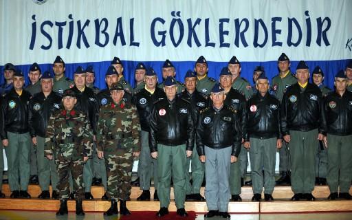 Babaoğlu törende ortaya çıktı - Resim 11