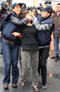 Bombacı adliyeye böyle getirildi - Resim 5