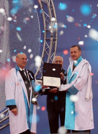 Erdoğan Fatih Üniversitesi açılışında - Resim 9