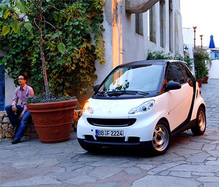 Elektrikli Smart sokaklarda