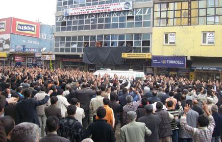 Doğubeyazıt yine karıştı - Resim 3