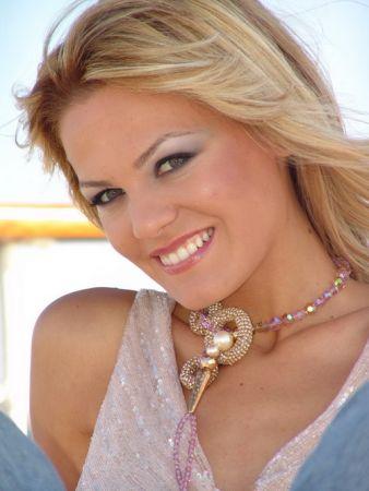 Burcu Günay - Resim 1
