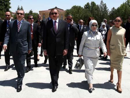 Türki Cumhuriyetlerin en zarif First Lady'si - Resim 4