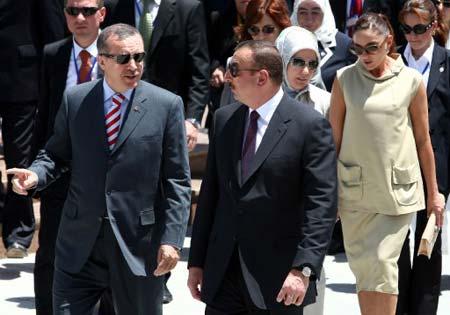 Türki Cumhuriyetlerin en zarif First Lady'si - Resim 23