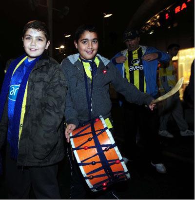 Arsenal - Fenerbahçe  - Resim 32