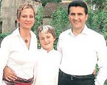 Mustafa'yı Sarıgül yapan kadın - Resim 6