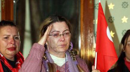 Herkes ATASINA koştu