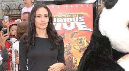 Doğumdan sonra ilk kez Angelina - Resim 6
