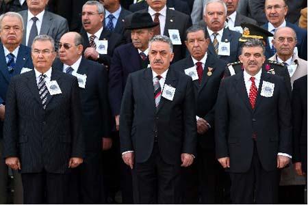 Son Gazi'ye görkemli uğurlama - Resim 3