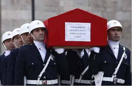 Son Gazi'ye görkemli uğurlama - Resim 24