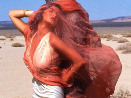Catherine Zeta-Jones - Resim 18