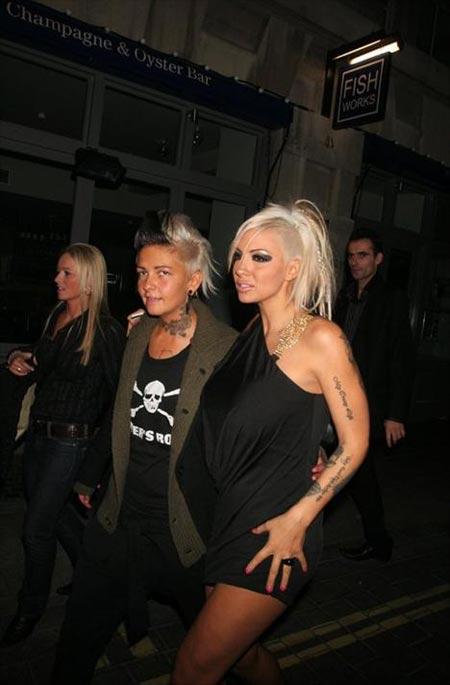 Jodie Marsh ve Kız arkadaşı Nina  - Resim 6