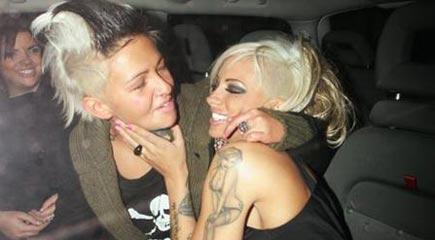 Jodie Marsh ve Kız arkadaşı Nina  - Resim 11