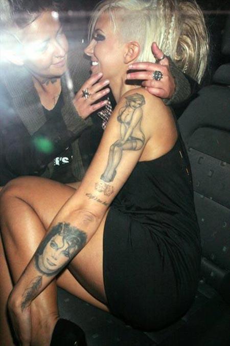 Jodie Marsh ve Kız arkadaşı Nina  - Resim 2