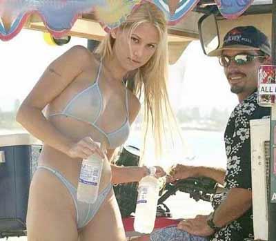 Kournikova vücuduna güveniyor - Resim 26