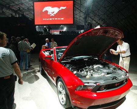 Göz kamaştıran 2010 model Mustang - Resim 24