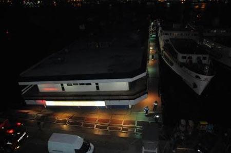 Karaköy İskelesi Tamamen Battı - Resim 18