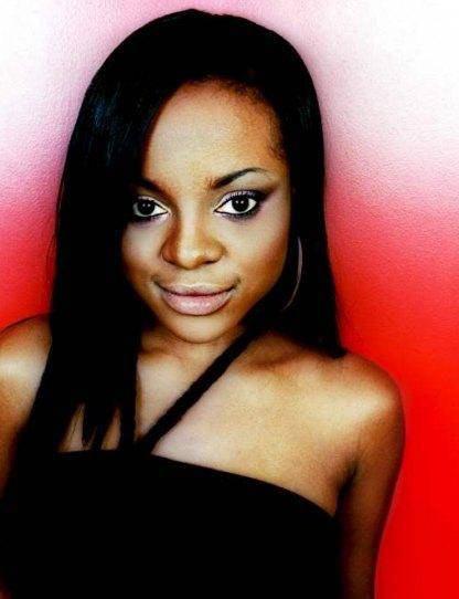 Keisha Buchanan - Resim 25