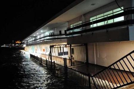 Karaköy İskelesi Tamamen Battı - Resim 21