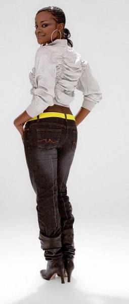 Keisha Buchanan - Resim 43